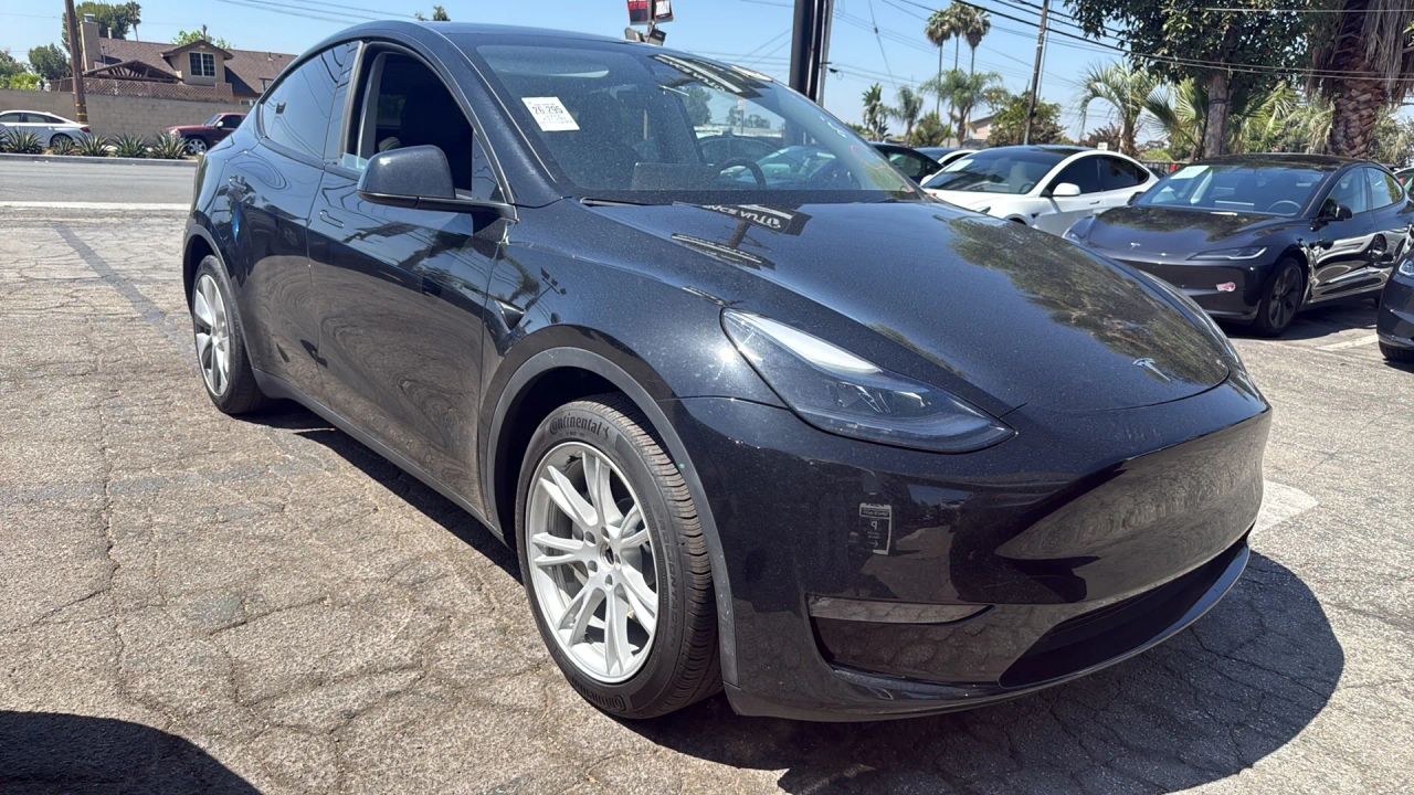 tesla model y 2023 7SAYGDEE3PF867837 image tesla model y 2023 7SAYGDEE3PF867837 image